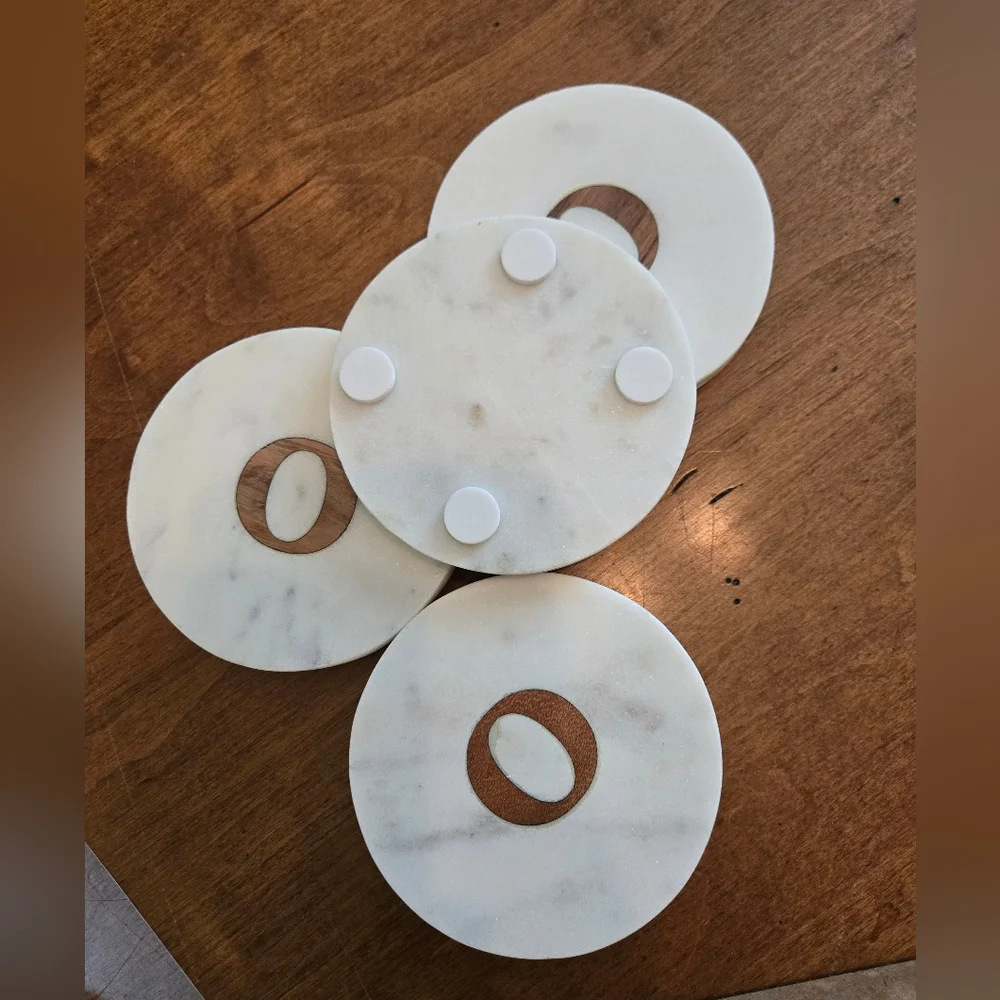 Pottery Barn - alphabet, marble / wood coasters; set of 4 Letter 